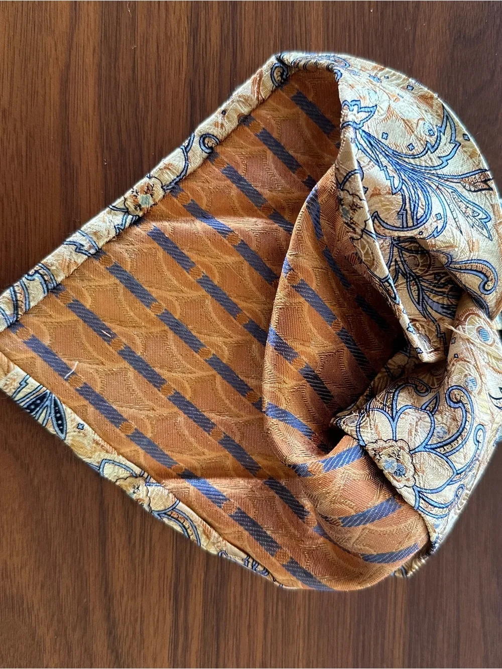 Robert Talbott Seven Fold Paisley Silk Tie in Beige with Blue Accent